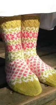 Springtime Socks by Elenor Mortensen