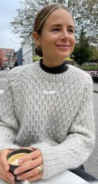 Jenny Sweater by Mette Wendelboe Okkels - PetiteKnit - Russian translate