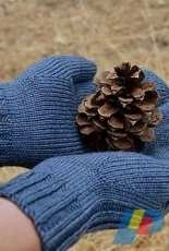 Templeton Mittens by Meg Hollar /Bumblewood-Free
