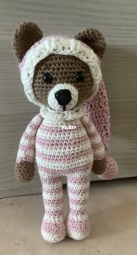 Sleepy Bear -Daria Kalinina