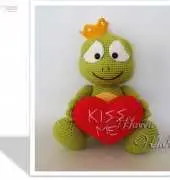Havva Designs - Havva Ünlü - Prince Frog Pattern