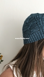 Waterside fingerless gloves and hat by Anne B Hanssen