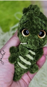 zaika vyazhet - Irina Remeslova - Ирина Ремеслова - Dino keychain - Дино брелок - Russian