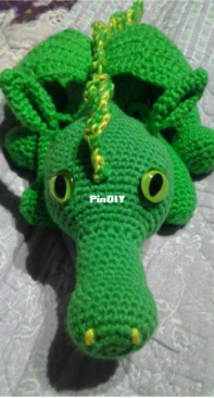 Suris Hakelfee - Sabine Jesse / Bine Hartwich / Katrin Petzold -Sigolino the little dragon - Sigolino der kleine Drachen - German -Free