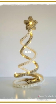 Aminettes World - Sweet Crochetions - Antoinette Vaillant - Swirly Christmas Tree - Swirly Kerstboom - Dutch - Free
