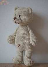 Haaknaald en ik - Iwona Rowinski - Little Bear Buster- Dutch