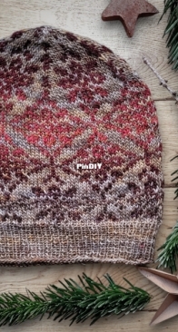 Love in a Mist Hat by Elenor Mortensen - English, German - Free