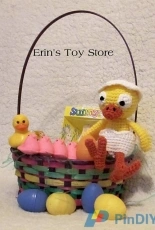 Erins Toy Store - Erin Scull - Happy Trail Friends - Chick - French - Translated
