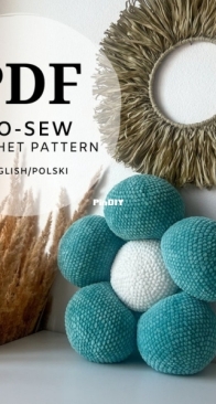 Alemaka - Round Flower Pillow - English