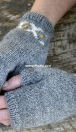 Simplicity Fingerless Gloves/Mitts by Loulalalou