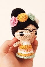 Linhas de Algodao - Andreza Andrade - Mini Frida - Translated