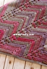 CrocheTrend - Viktoria Gogolak - Shawron Shawl - Hungarian