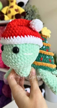 The Wonder Crochet - Allison Wonder - Christmas turtle Plush