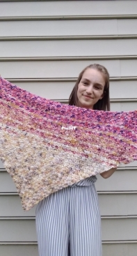 The Graceful Tangle - Amy Kate Sutherland - Koi Shawl - Free