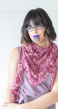 Whakahoahoa Shawl by Francoise Danoy