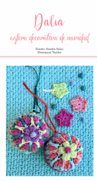 Dimequesi Tejidos - Sandra Salas - Dalia Christmas baubles - Dalia Esfera Decorativa de Navidad - Spanish - Free