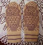 Night Owl Mittens by Jorid Linvik