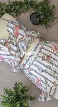 Mood Fabrics MDF 145 The Apricot Ensemble