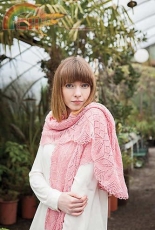 Amillë Shawl by Emily Ross