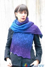 Polaaröö (Polar Night) Scarf by Anna Kuduja -English-Free
