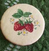 strawberries box
