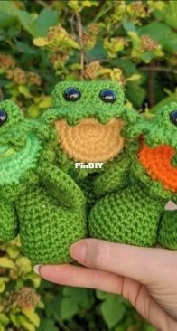 Grim Grining Goat - Felicia Rupp - Fly Trap Baby