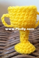 Lotties Creations - Tiny trophy - Free