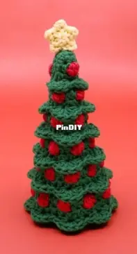 Club Crochet - Louies loops - Christmas Tree Amigurumi