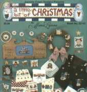 Jeanette Crews Designs 22142  A little bit of Christmas