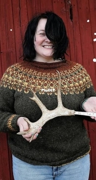 Otoha Sweater by Anna-Sófía Vetursól