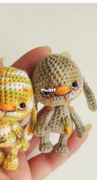 Malupasy Brooch - Adjika - Marina Filippova - Peppy Bunny - Russian