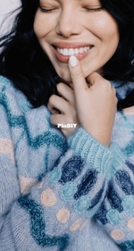 Whim Colourwork Pullover by Paulina Castell - Hobbii - Free