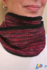 Striped Linen Stitch Cowl by Kat Lewinski-Free