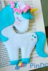 Feltro Fácil - Marca Página Unicórnio / Unicorn Bookmark Felt Pattern - Portugueses - Free