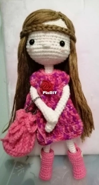 Amigurumi Doll with Bag