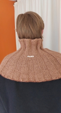 Orange Days Cowl by Cordula Schmidt - German - Free
