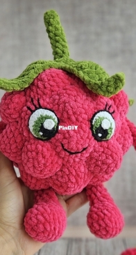 Goozell Toys - Gennadi Shop - Guzel Tinchurina - Cute Raspberry