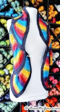 Biscottes Serpentine scarf by Louise Robert - Free