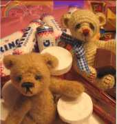 ThReAdTeDs - Mint & Coco bears