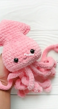 PlushiCo - Tattayo - Marina Emelianova - Squid