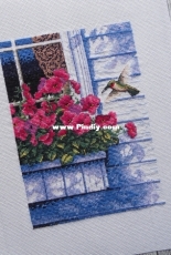 Flowers and Hummingbird, Dimensions