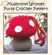 Erin Olivia Designs - Lesley Dietschy - Mushroom Wristlet Purse