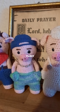 3 little pigs