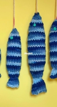 Easy Knit Fish (Large, Medium, & Small) by Jiaying Wei-Free