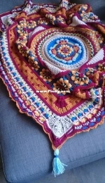 Hooks and Tails Crochet - Jen Tyler - Golden Tea Block Extension