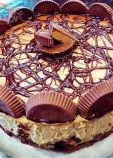 Peanut Butter Cup Brownie Bottom Cheesecake
