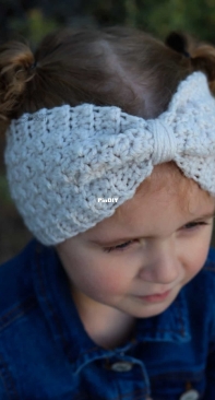 Winding Road Crochet - Lindsey Dale - Crochet Textured Ear Warmer - Free