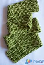 Ewe Ewe Yarns-Wainscot Scarf by Pauline Walpole-Free