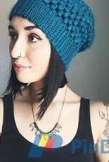 The Hook Nook - Jessica Carey - Puff Stitch Slouchy Beanie