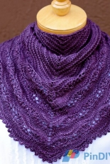 Clairmore Cowlette by Corrina Ferguson/ PicnicKnits